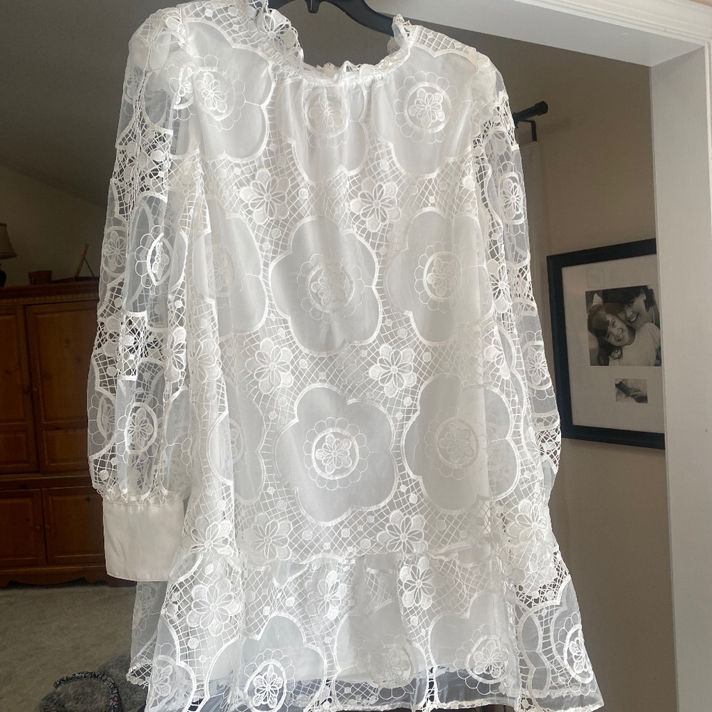 White Karlie dress - only worn one time-